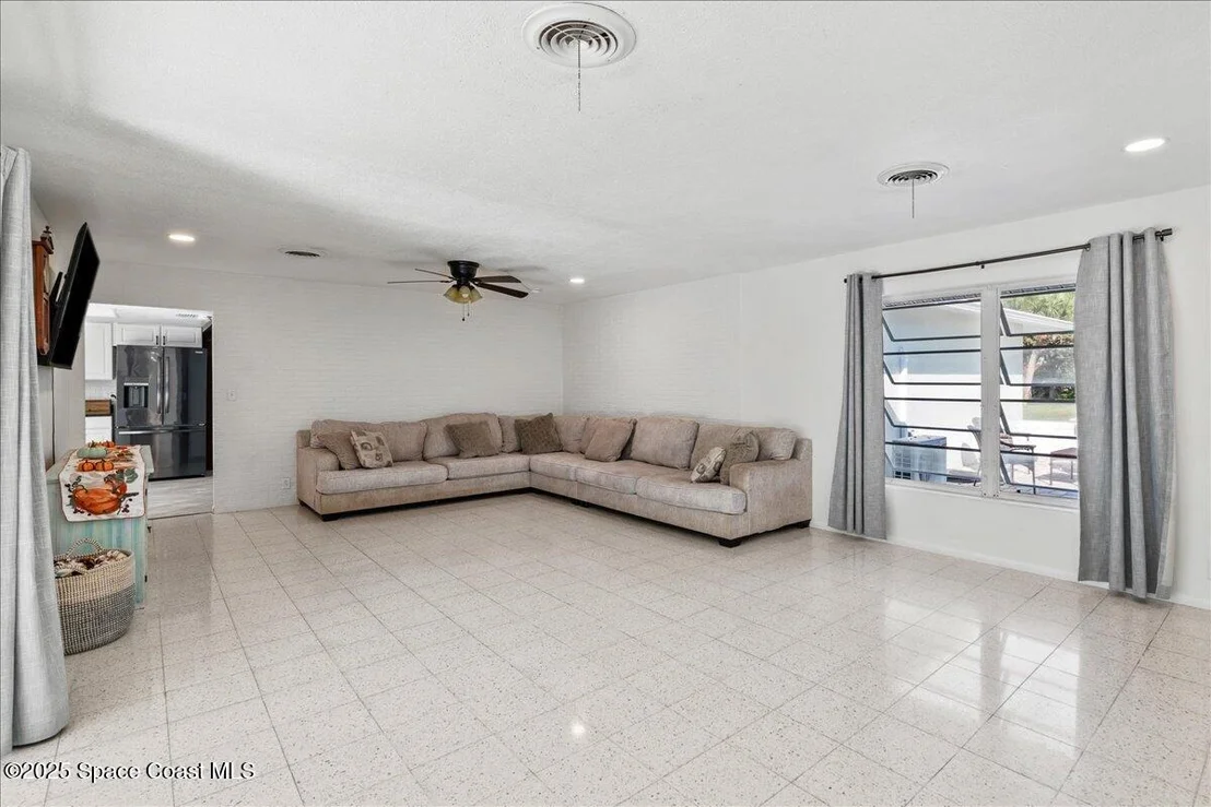 Photo of 303 Surf Road