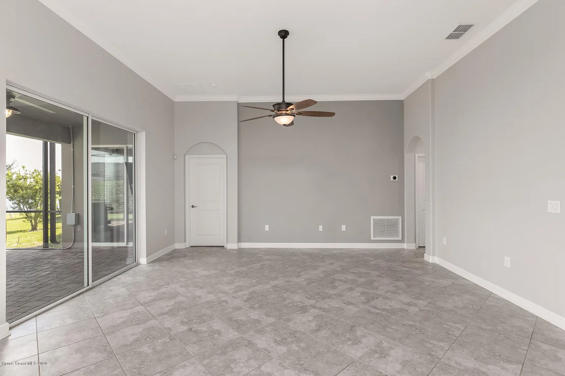 Photo of 2960 Anza Street