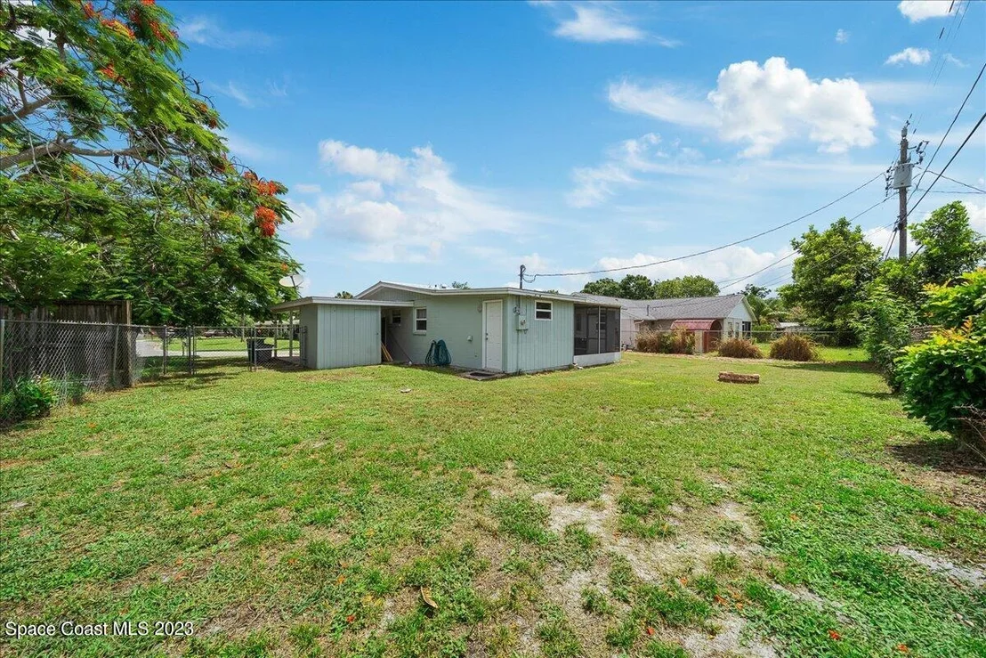 Photo of 2559 Floridiane Drive