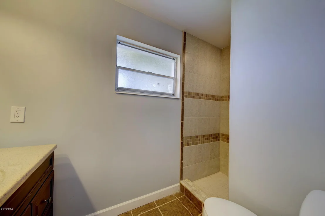 Photo of 1284 Troon Way