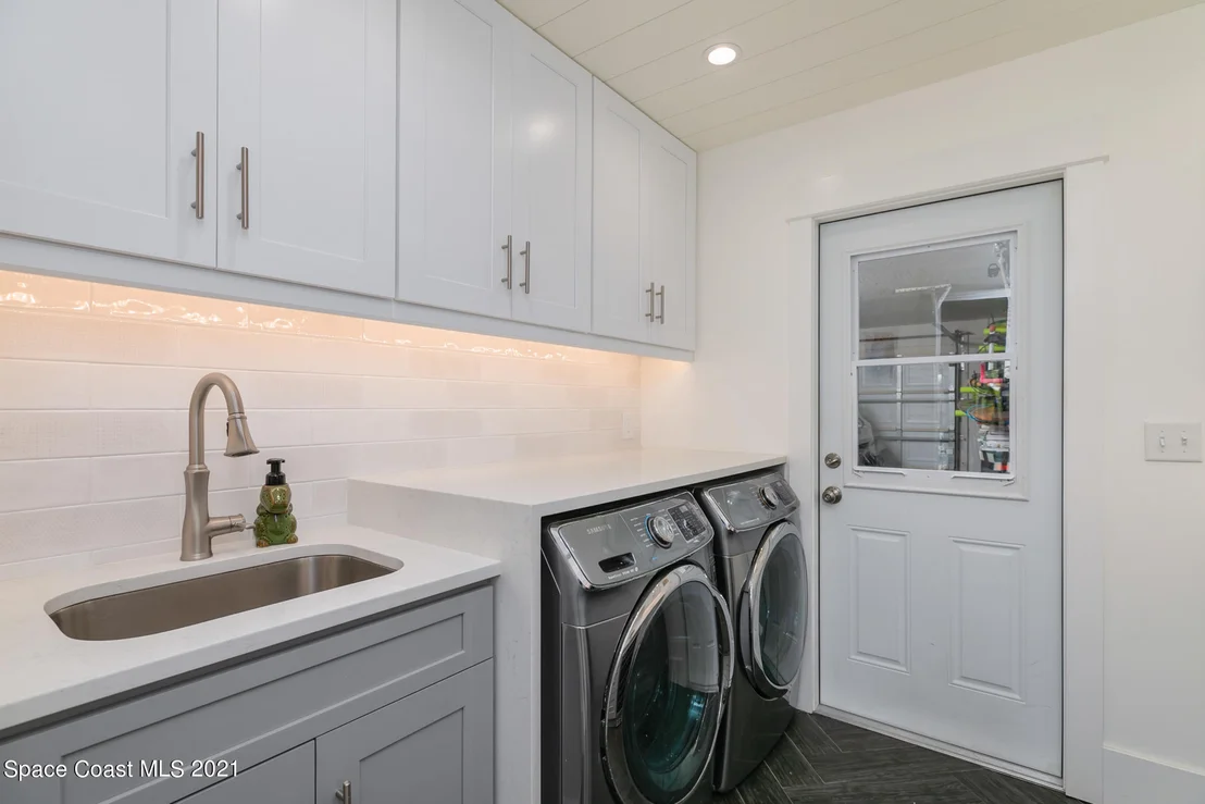Photo of 207 Birch Avenue
