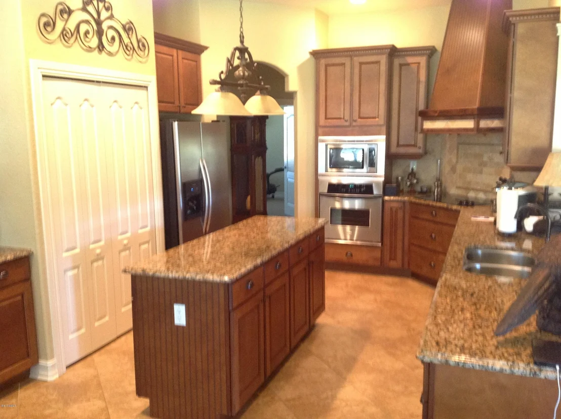 Photo of 3260 Quantum Place