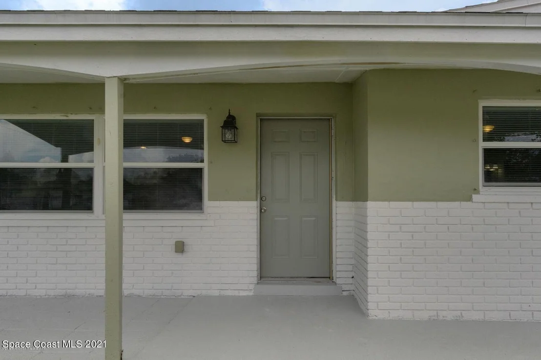 Photo of 2746 Lorna Circle