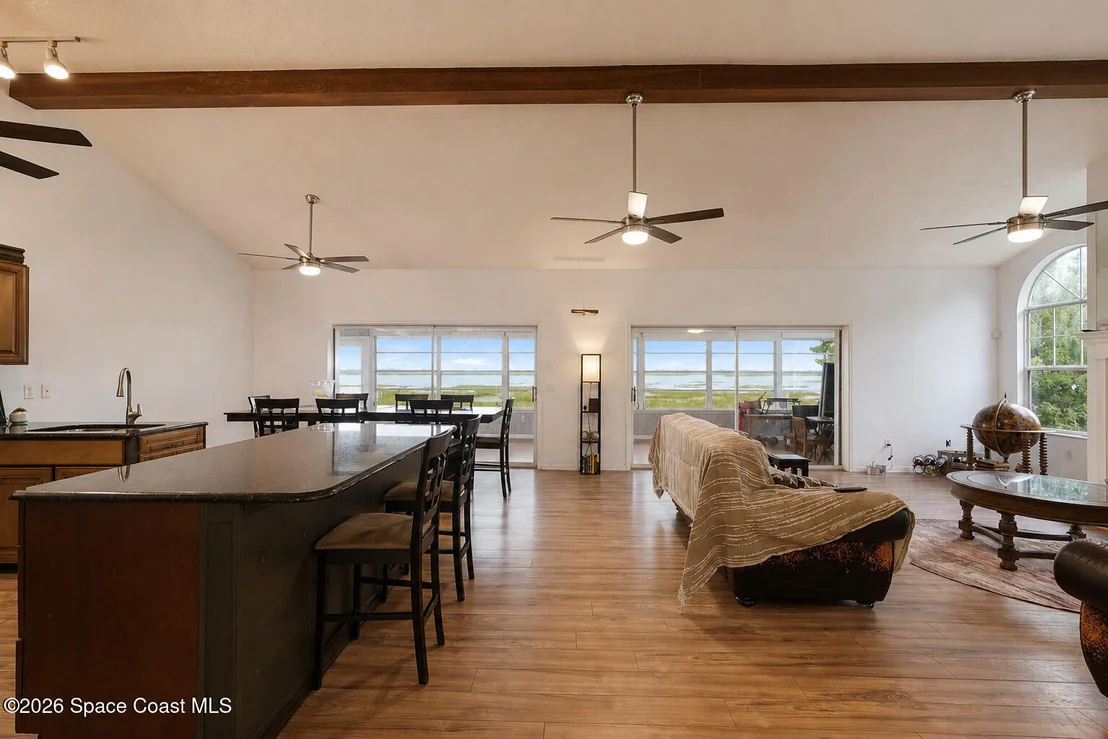 Photo of 4165 Heller Road