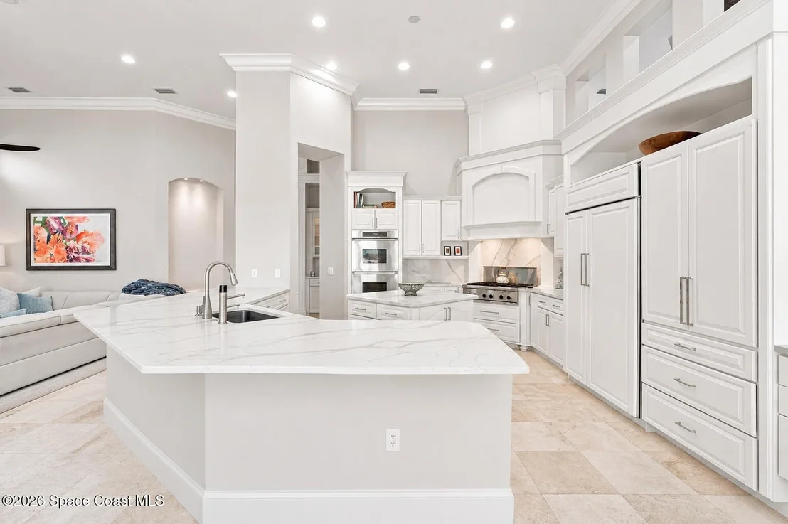 Photo of 200 Riverside Drive