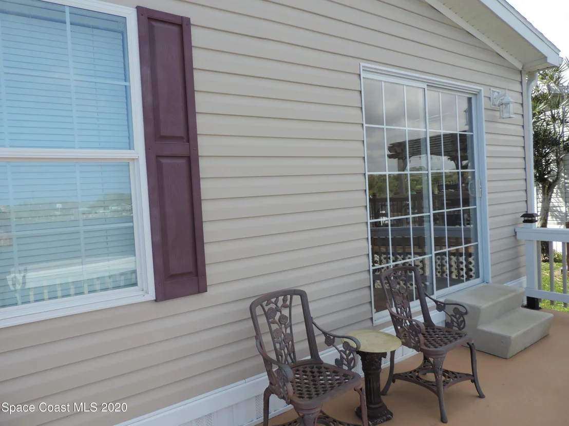 Photo of 3034 Indian River Drive NE