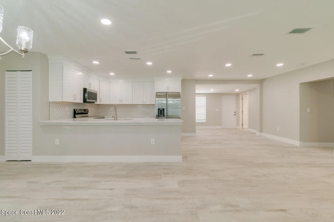 Photo of 2125 Palm Avenue
