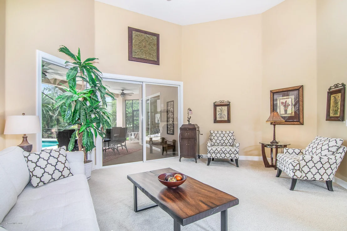 Photo of 717 Oak Park Drive
