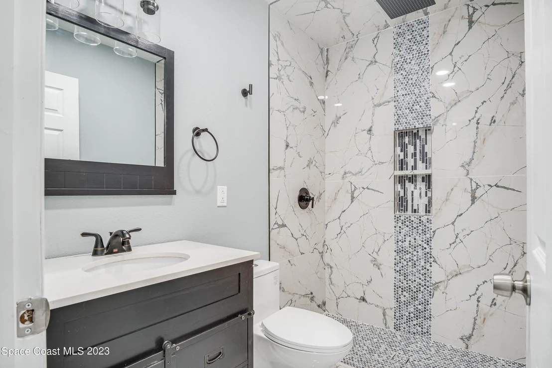 Photo of 660 Aloha Avenue