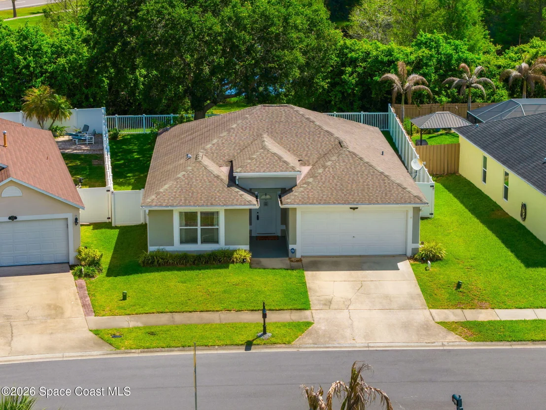 Photo of 4616 Four Lakes Drive