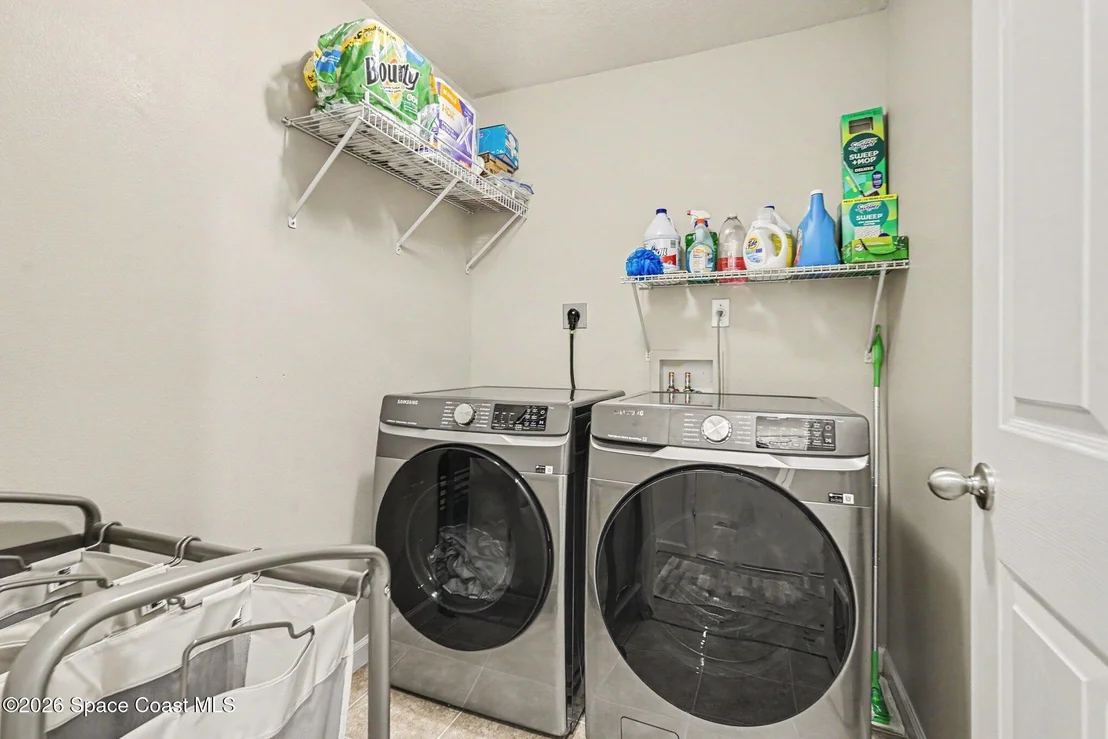 Photo of 325 Abernathy Circle SE