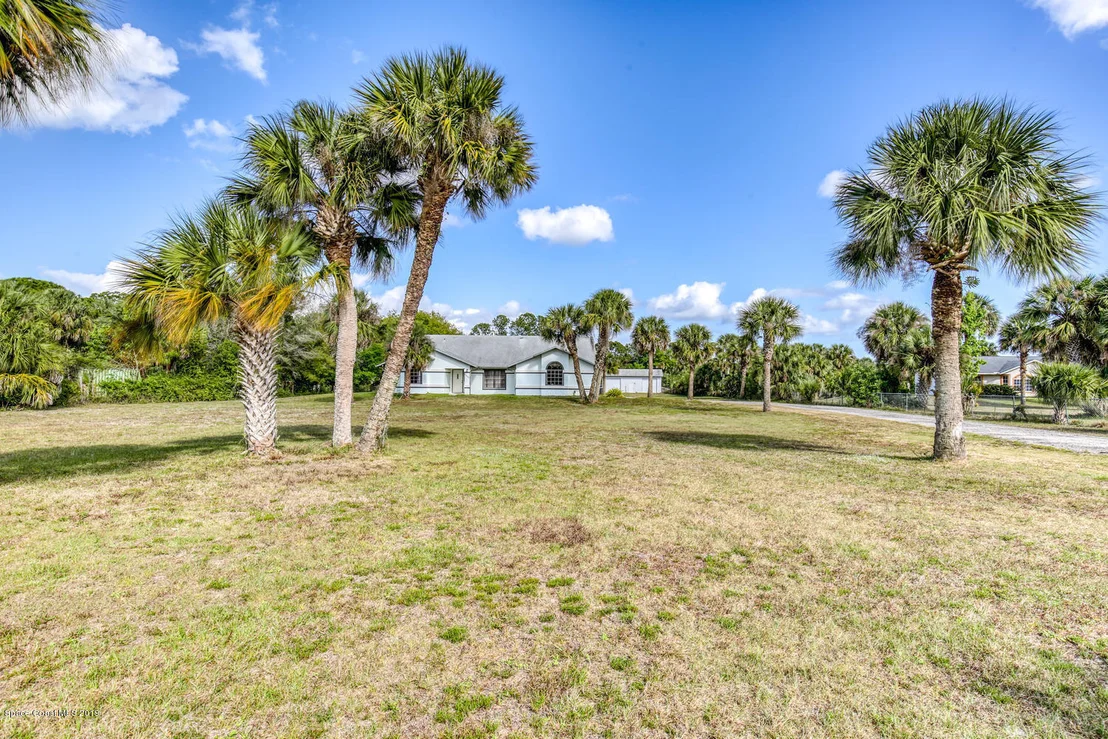 Photo of 5435 Pine Street
