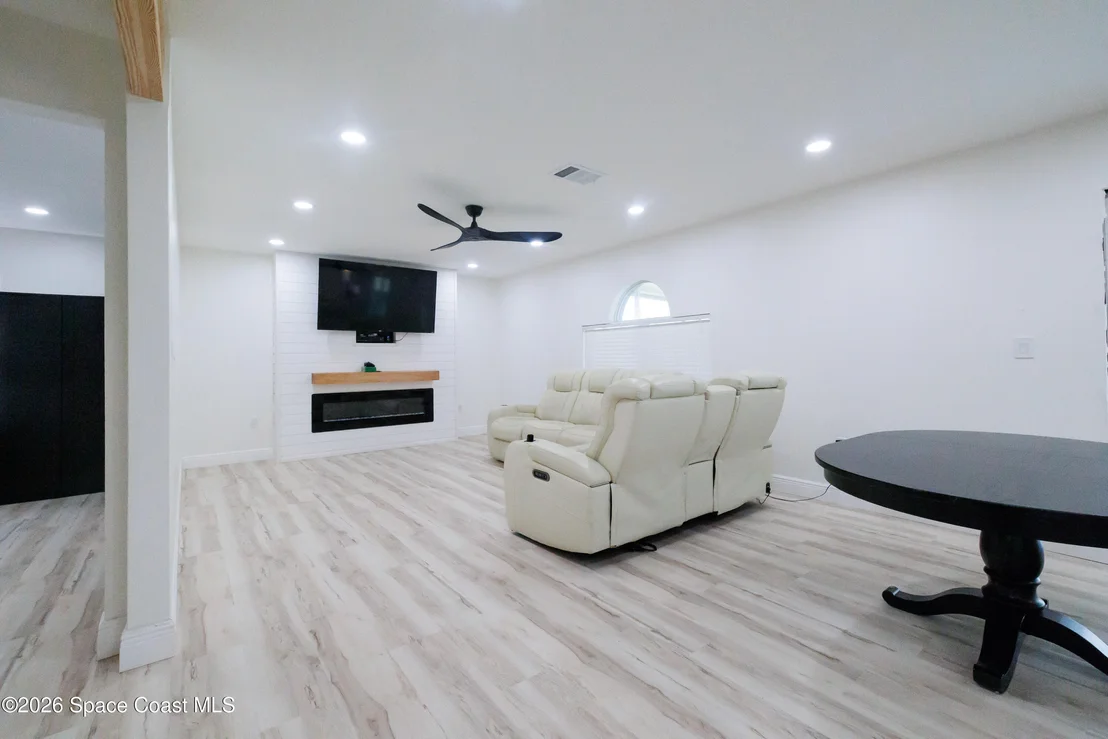 Photo of 3861 La Flor Drive