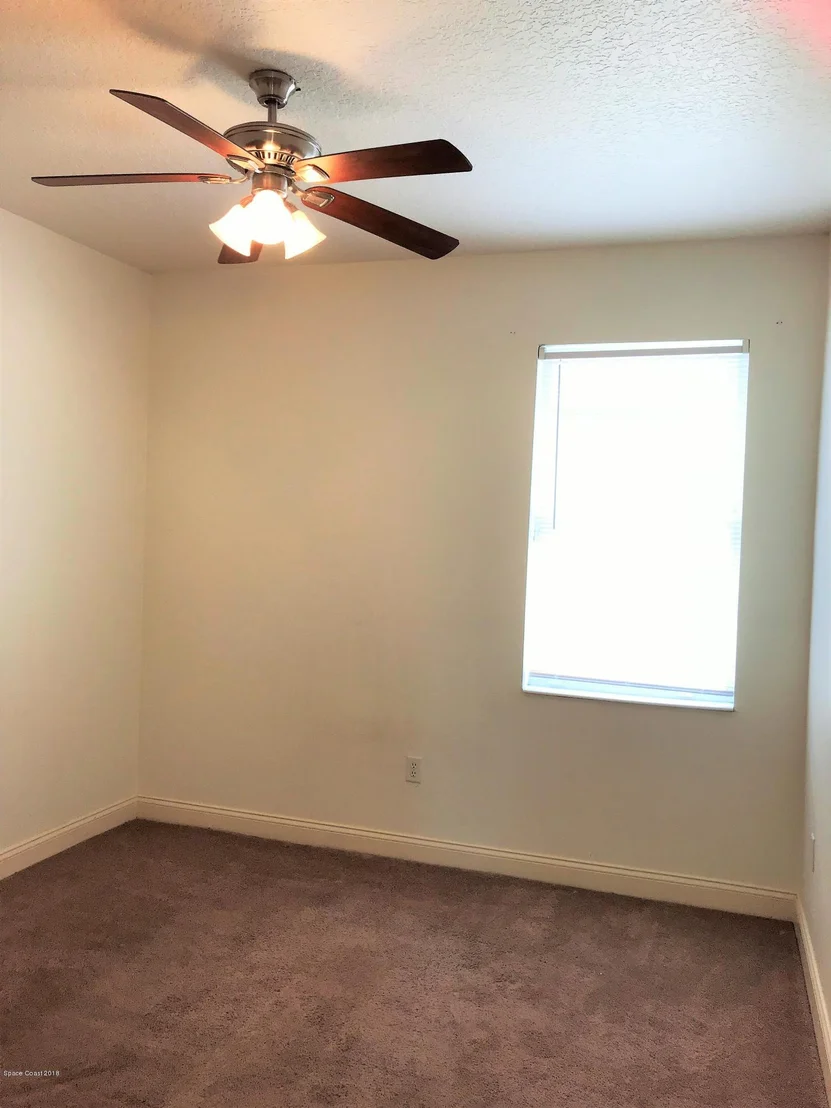 Photo of 302 Waterside Circle
