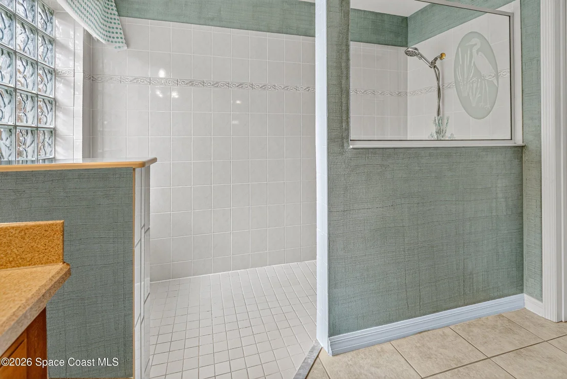 Photo of 7127 Broderick Drive