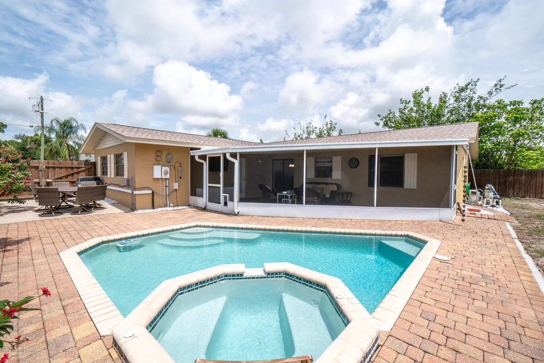 Photo of 459 Arabella Lane