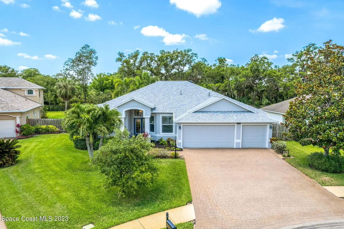 Photo of 2275 Botanica Circle