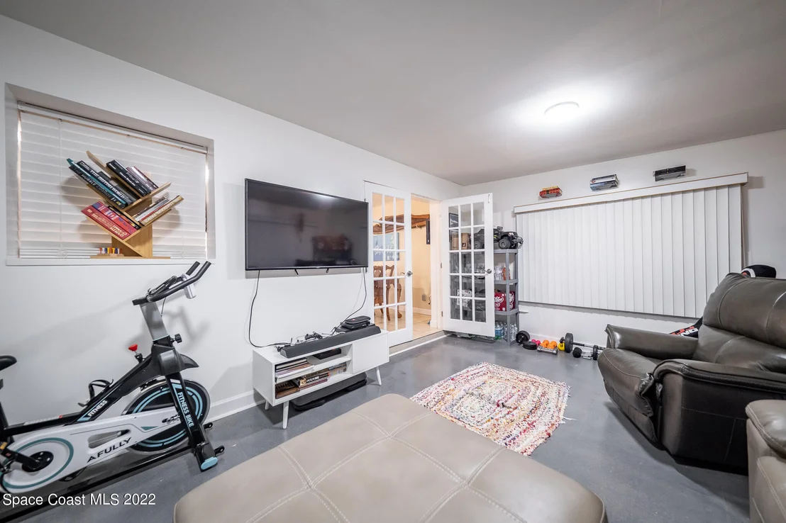 Photo of 982 Cardon Drive