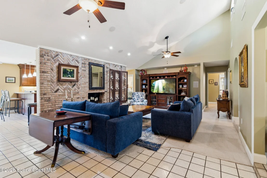 Photo of 1088 Fairlawn Drive