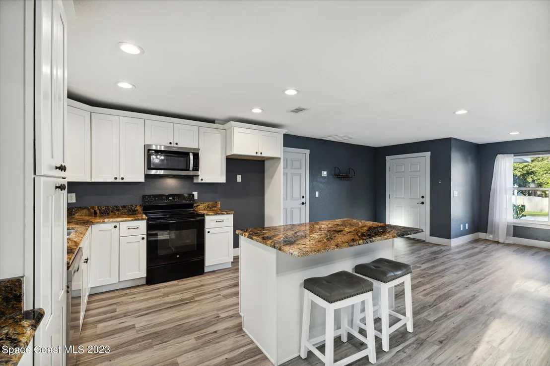 Photo of 10 Spring Way