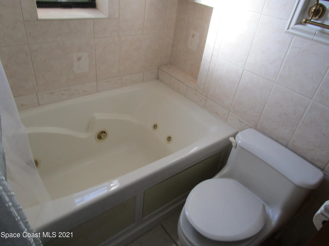 Photo of 2521 Forest Drive