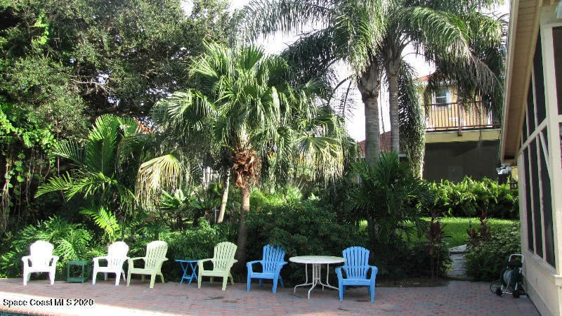 Photo of 160 River Drive