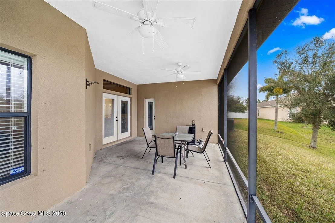 Photo of 1429 Corbett Lane