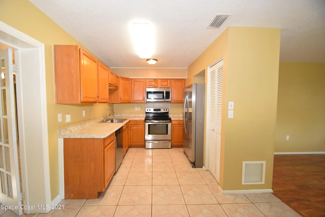 Photo of 680 Aloha Avenue