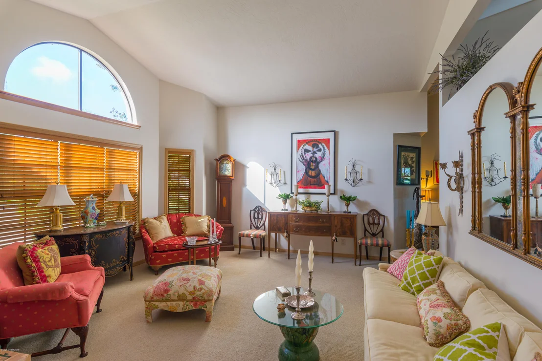 Photo of 577 Crystal Lake Drive