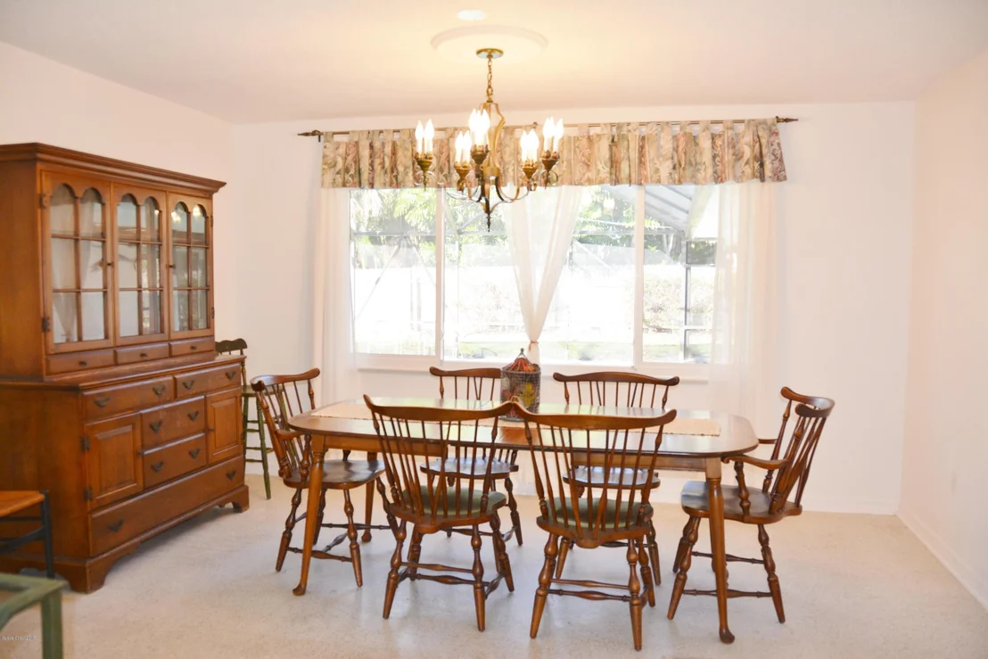 Photo of 740 Oak Ridge Drive