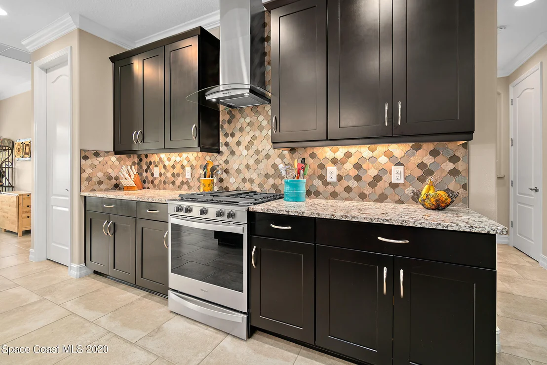 Photo of 7684 Poulicny Lane