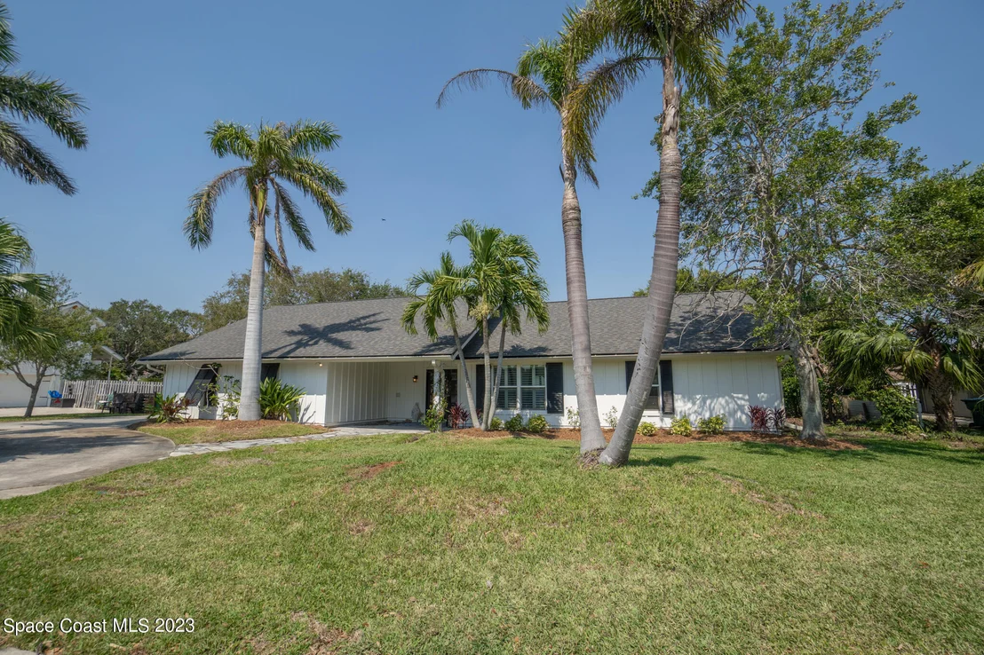 Photo of 460 Monaco Drive