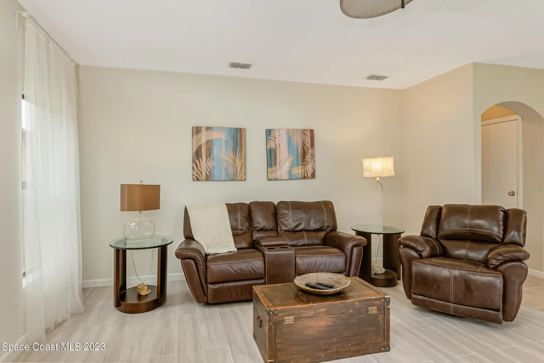 Photo of 1243 Hailey Street