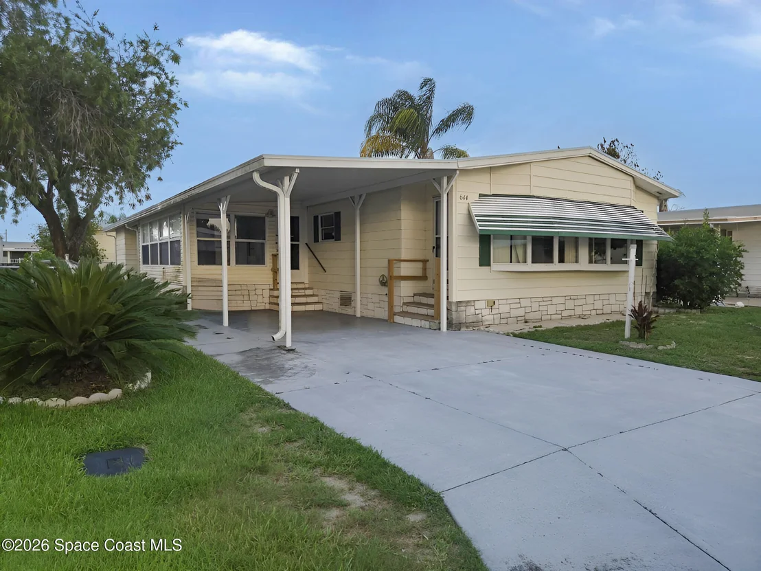 Photo of 644 Wedelia Drive