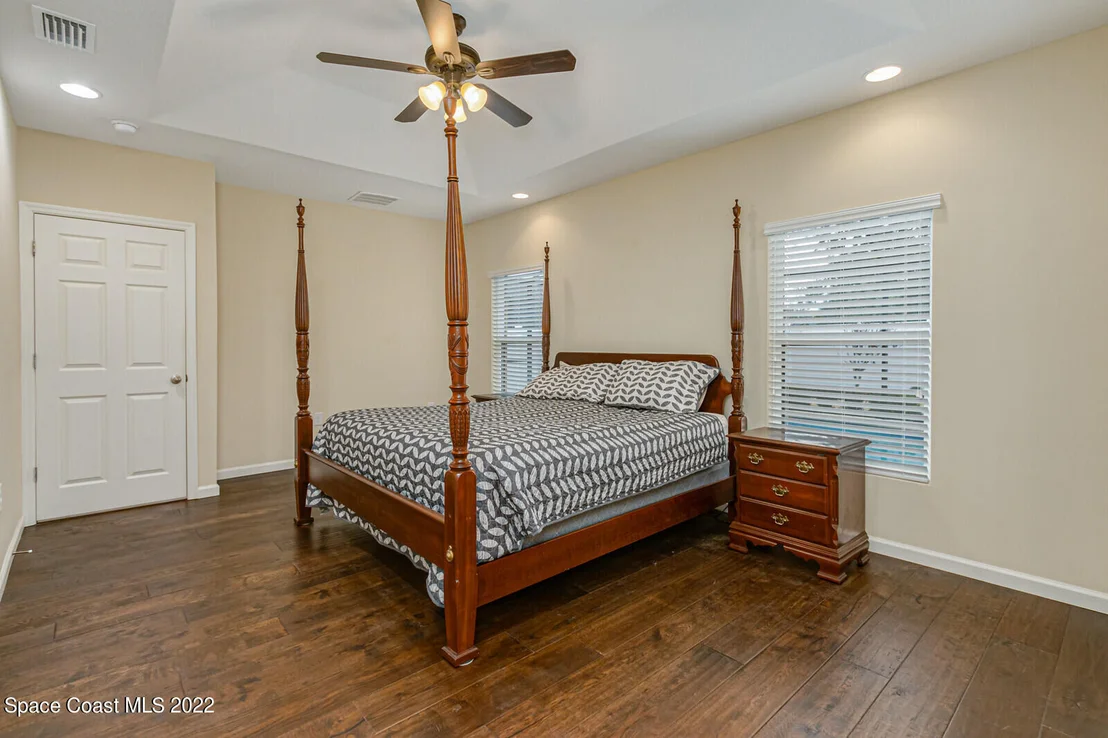 Photo of 1275 Fuji Drive