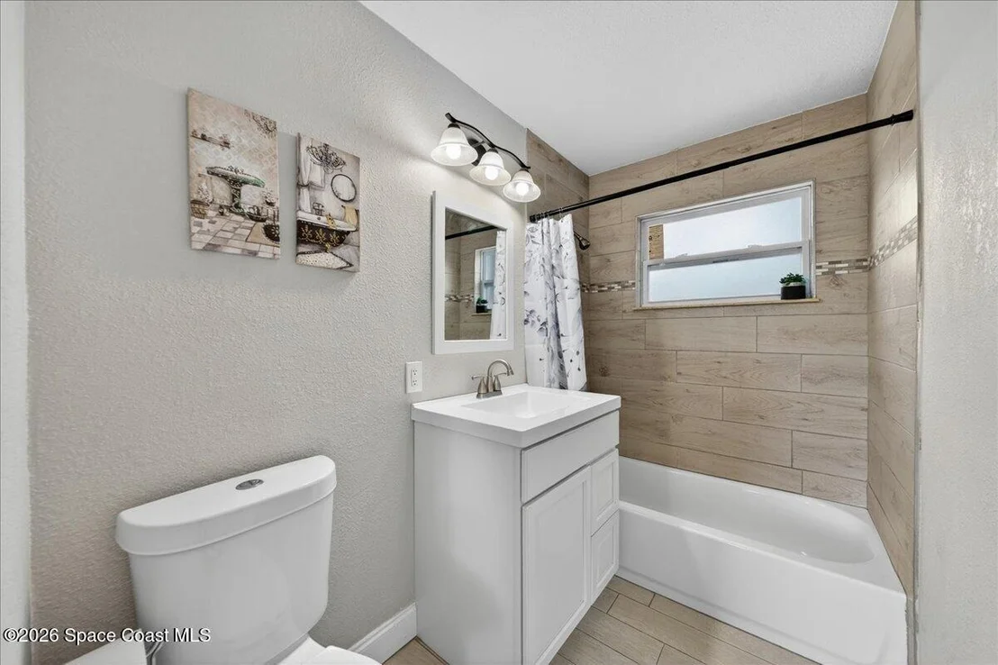 Photo of 2139 Smathers Circle N