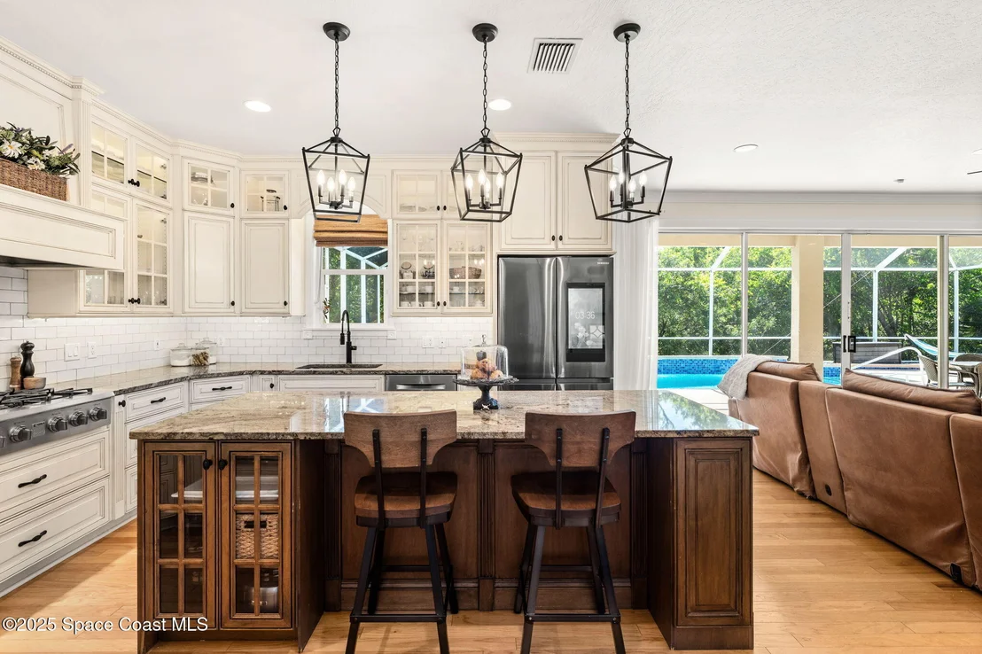 Photo of 250 Baytree Drive