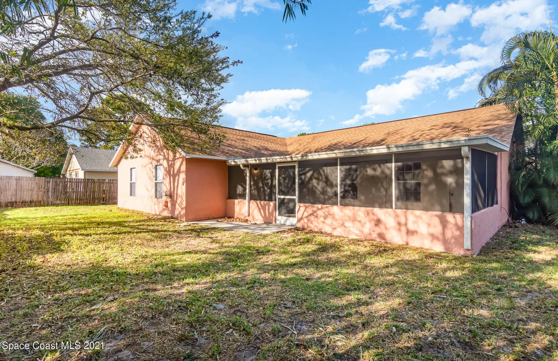 Photo of 817 Emerald Way
