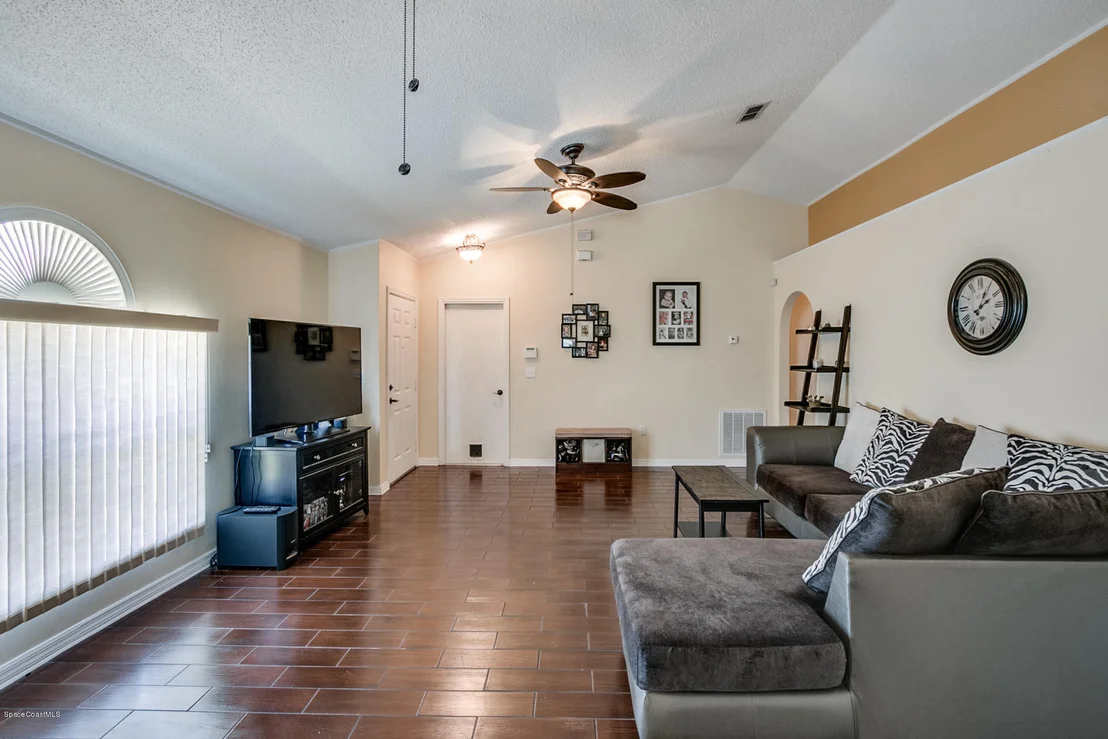 Photo of 2772 Maderia Circle