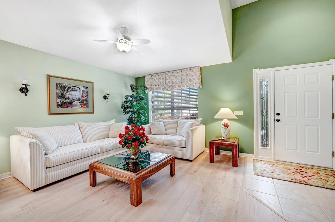 Photo of 7168 Broderick Drive