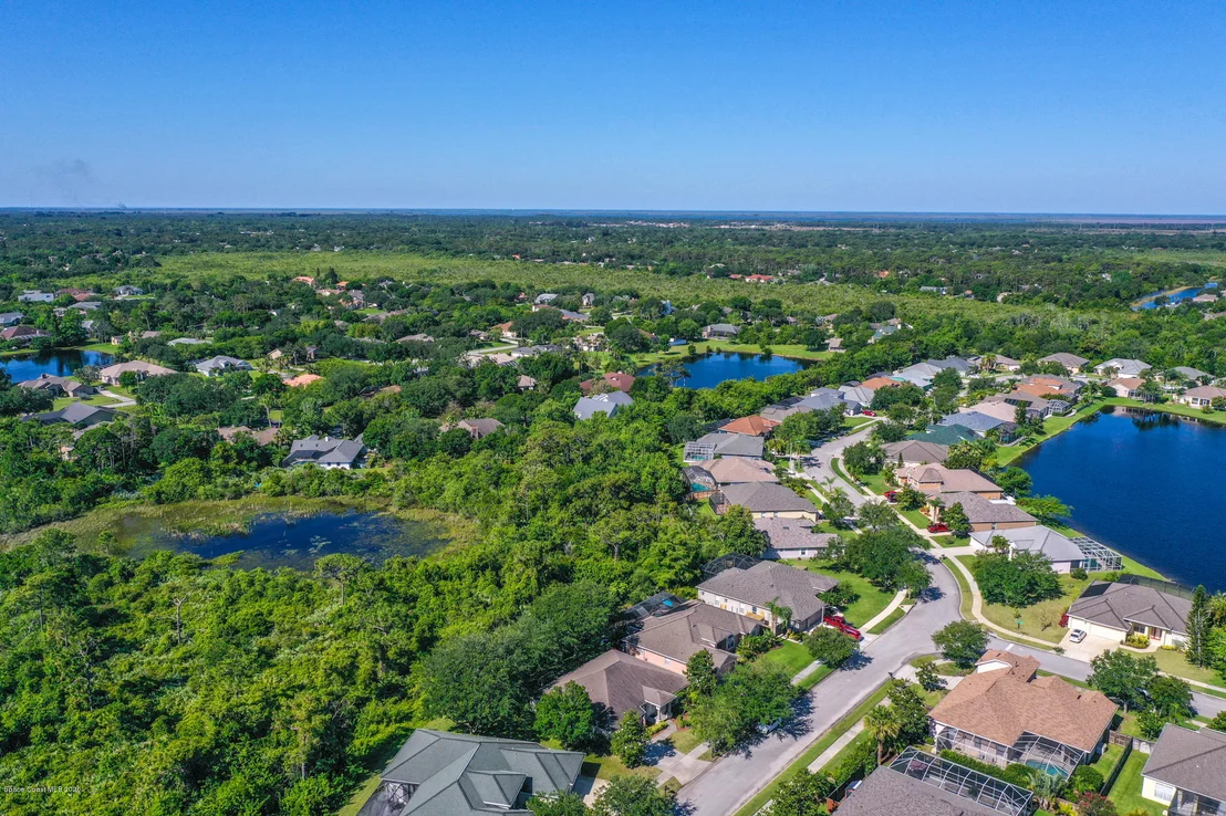 Photo of 4658 Alamanda Drive