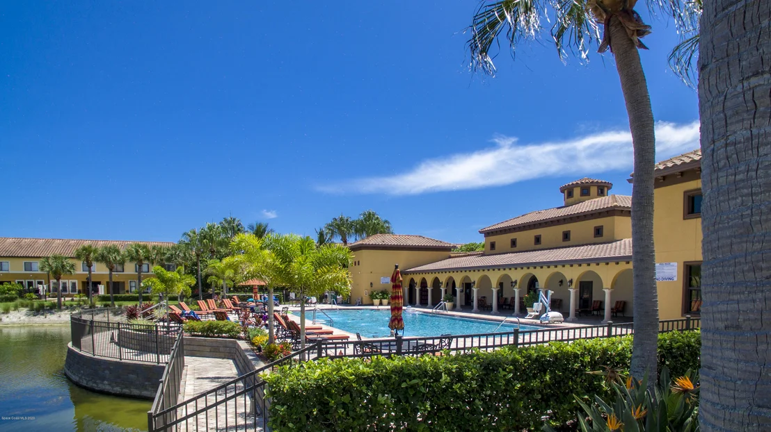Photo of 718 Monterey Drive
