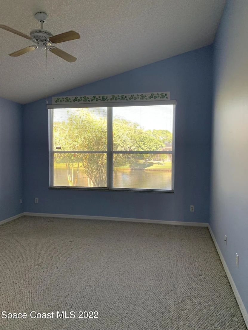 Photo of 982 Shaw Circle