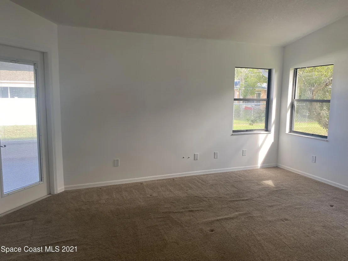Photo of 6610 Corsica Boulevard