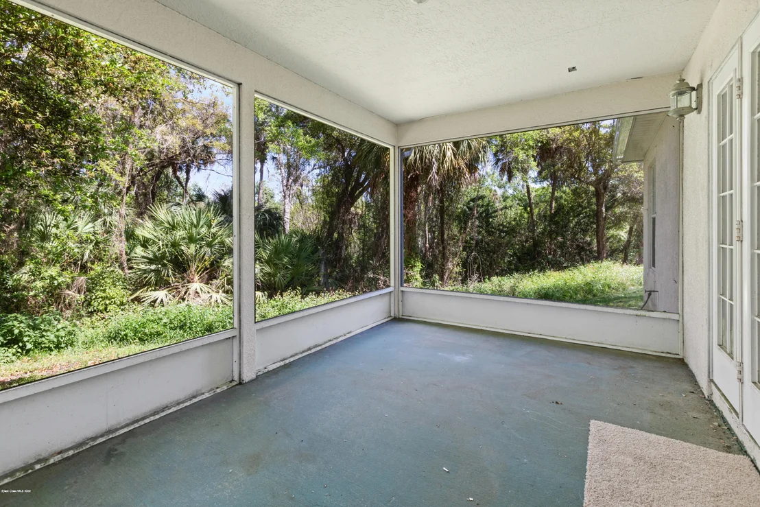 Photo of 1100 Pine Creek Circle NE