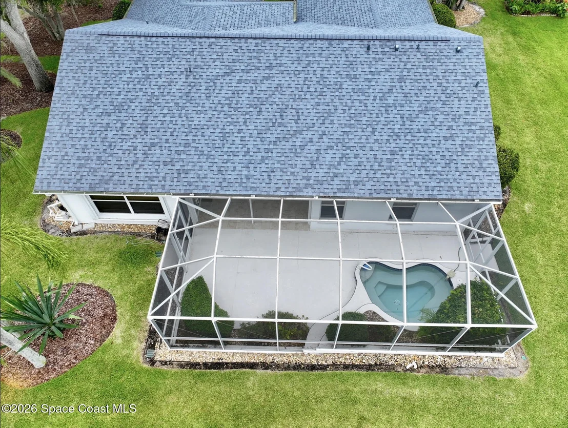Photo of 1230 Meadowbrook Road NE