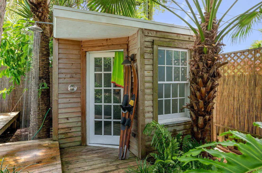 Photo of 816 Banyan Road
