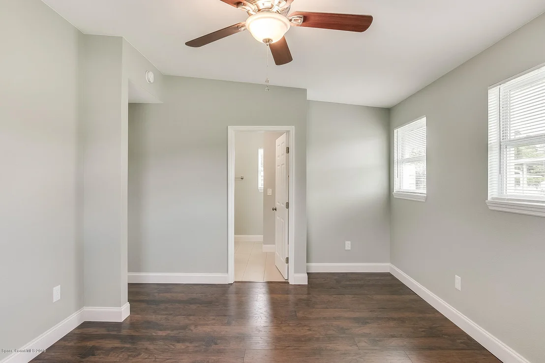 Photo of 1216 Duke Way