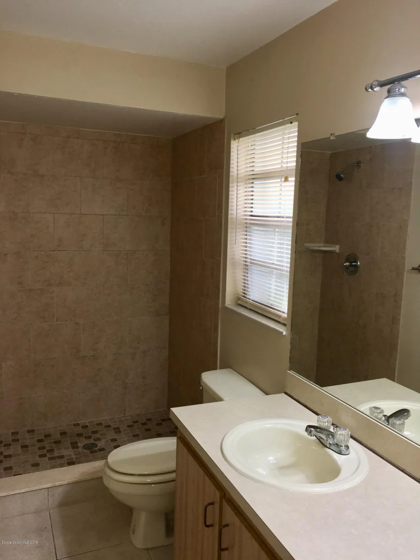 Photo of 573 Walnut Drive