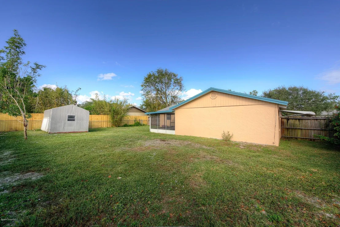 Photo of 2855 Lancaster Road
